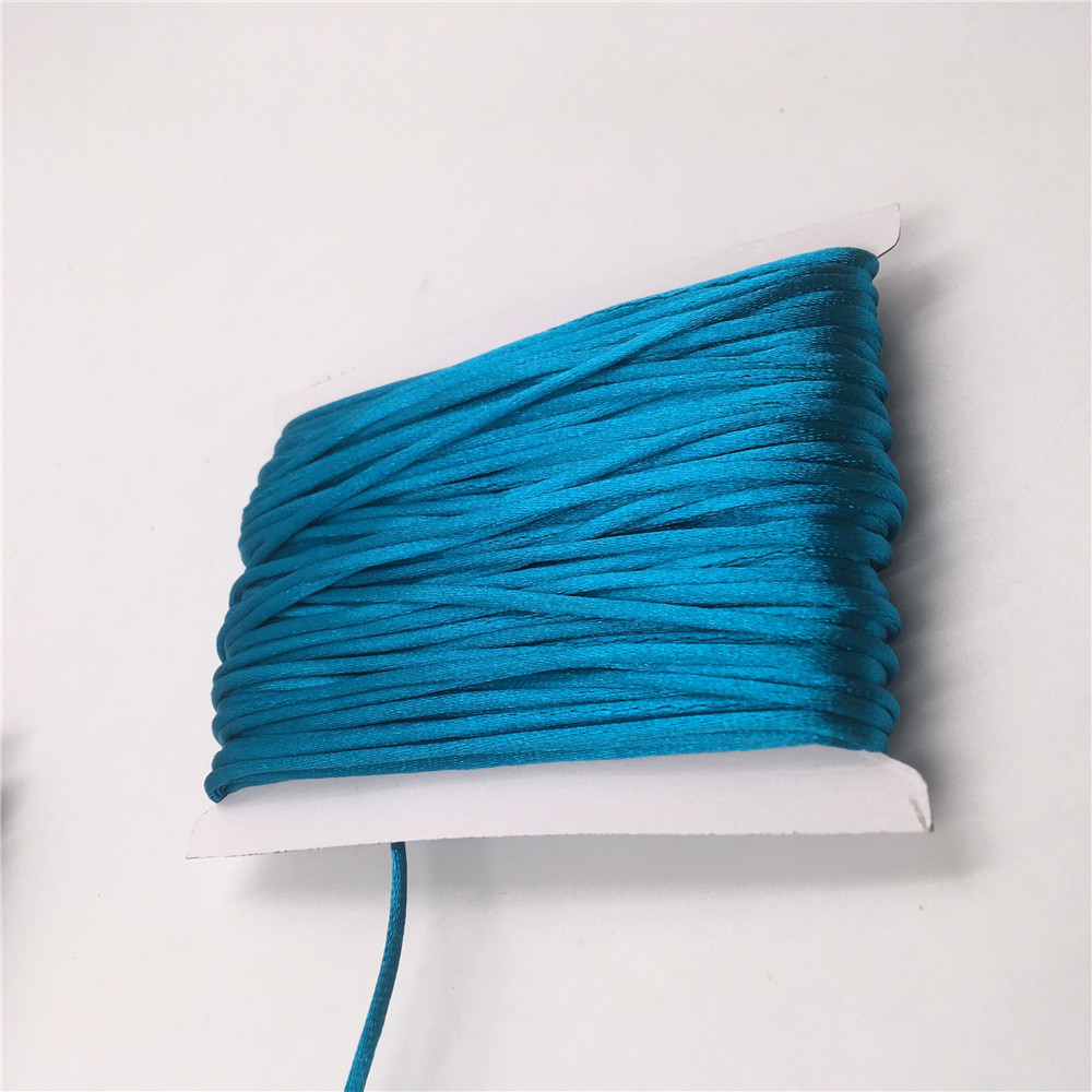 Cordón de macramé de seda tren - Ribbon Wired Satin reseña y precio