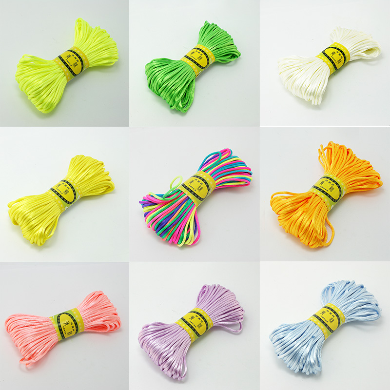 Cordón de macramé de seda sati - Ribbon Wired Satin reseña y precio